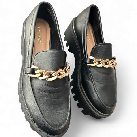 🖤 Y2K Vibe Black Platform Loafers w/ Gold Chain • Size 8 - Picture 5 of 9